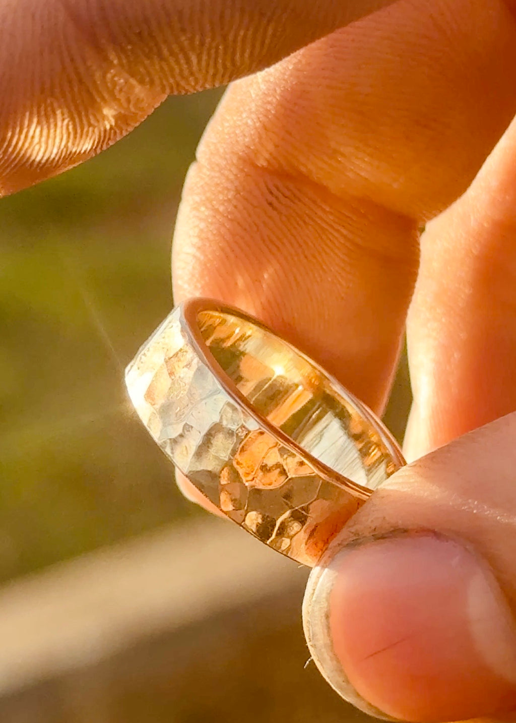 Gold Hammered Band 7mm