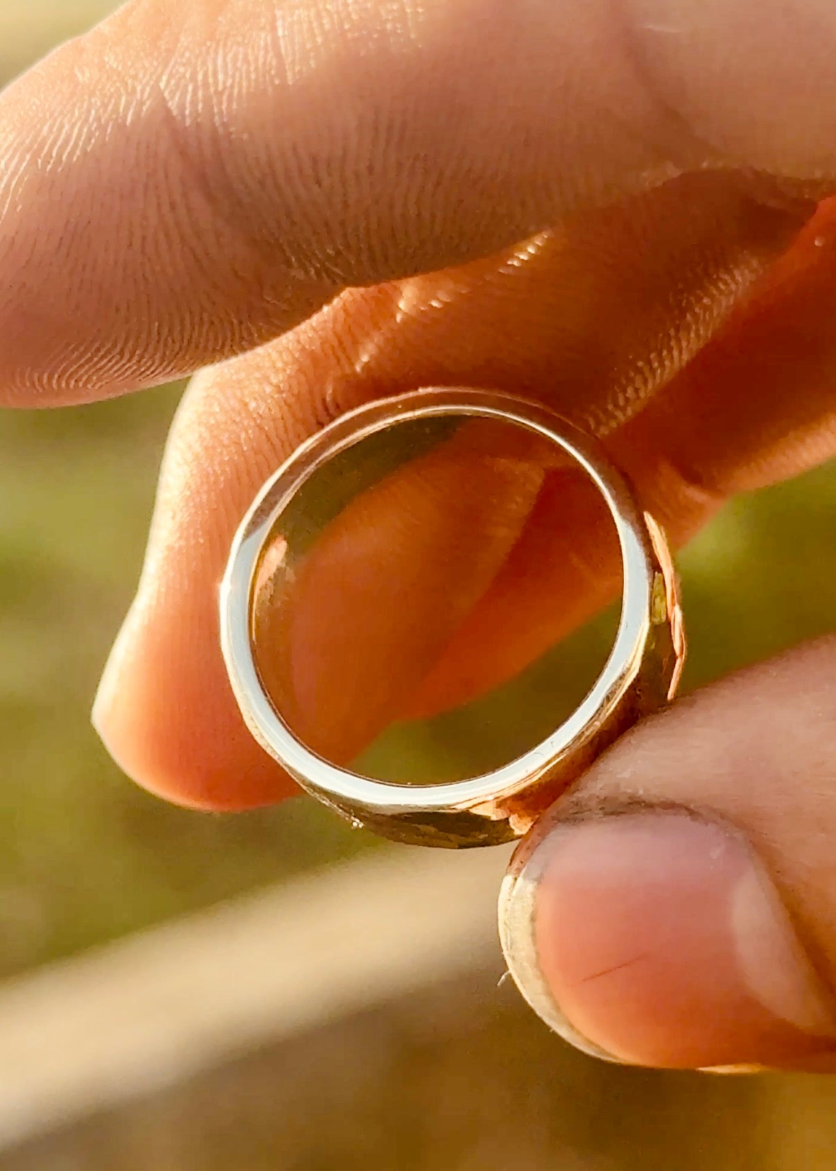 Gold Hammered Band 7mm