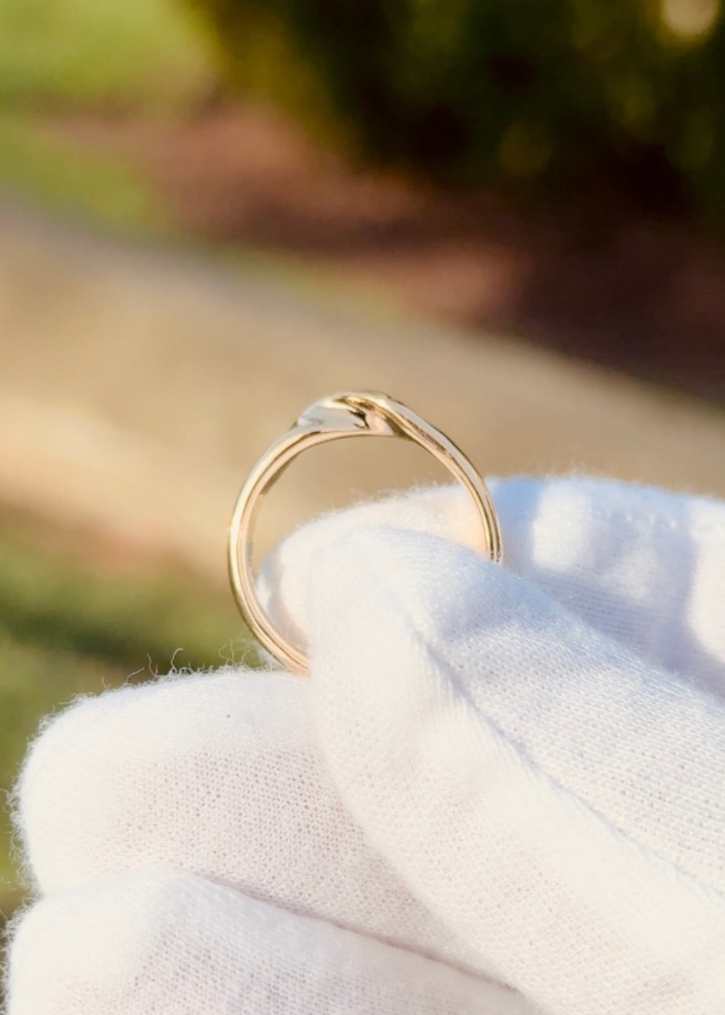 6mm Gold Mobius Ring