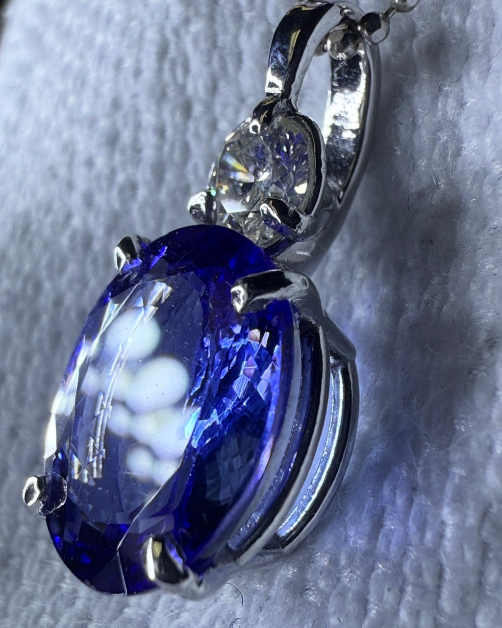 Tanzanite Pendant 14k White Gold