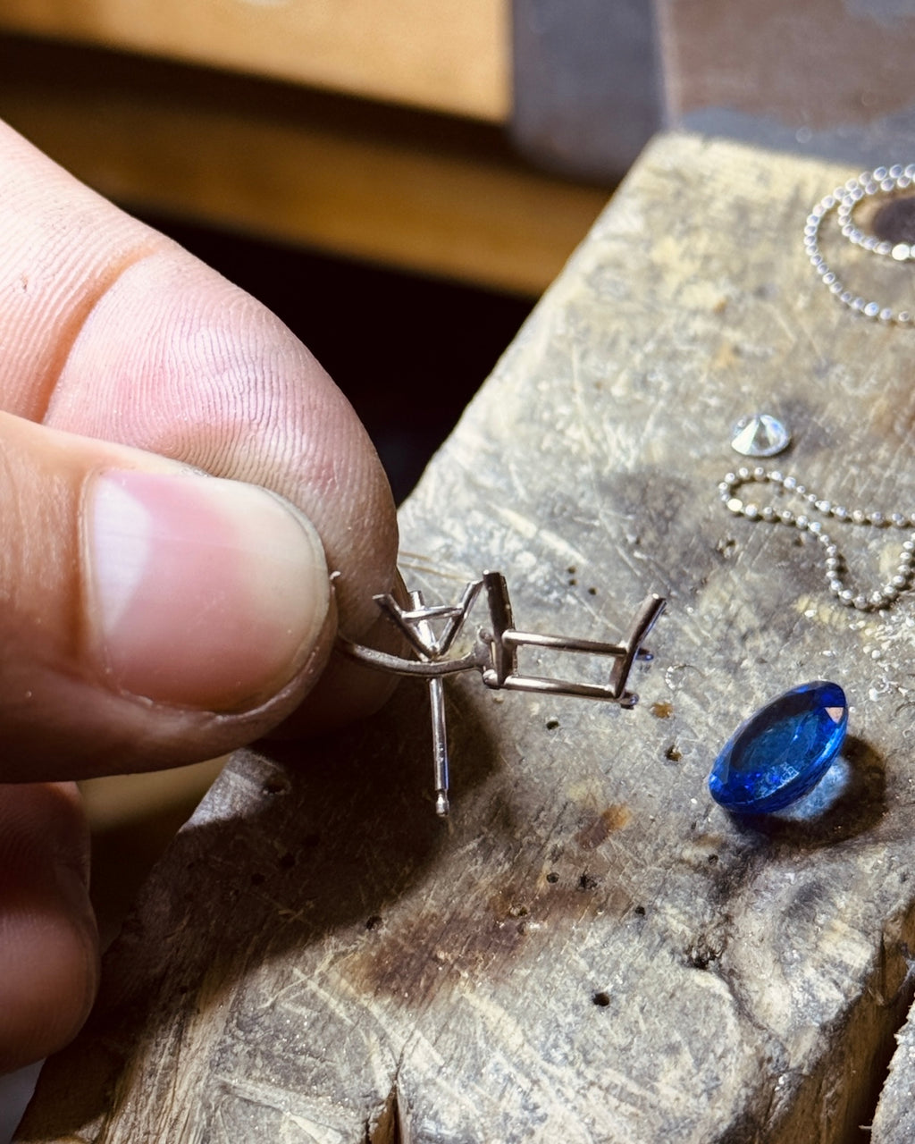 Tanzanite Pendant 14k White Gold