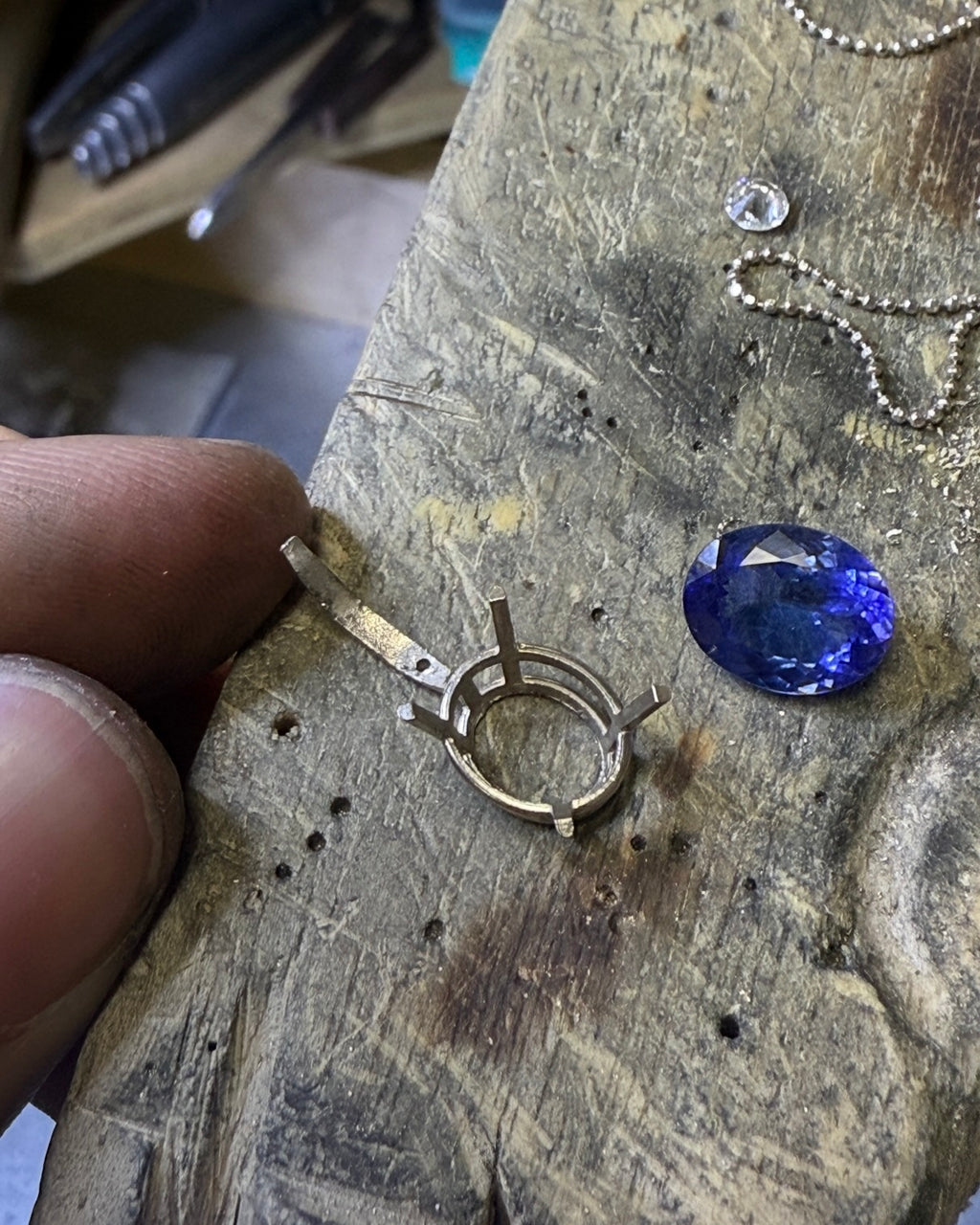 Tanzanite Pendant 14k White Gold