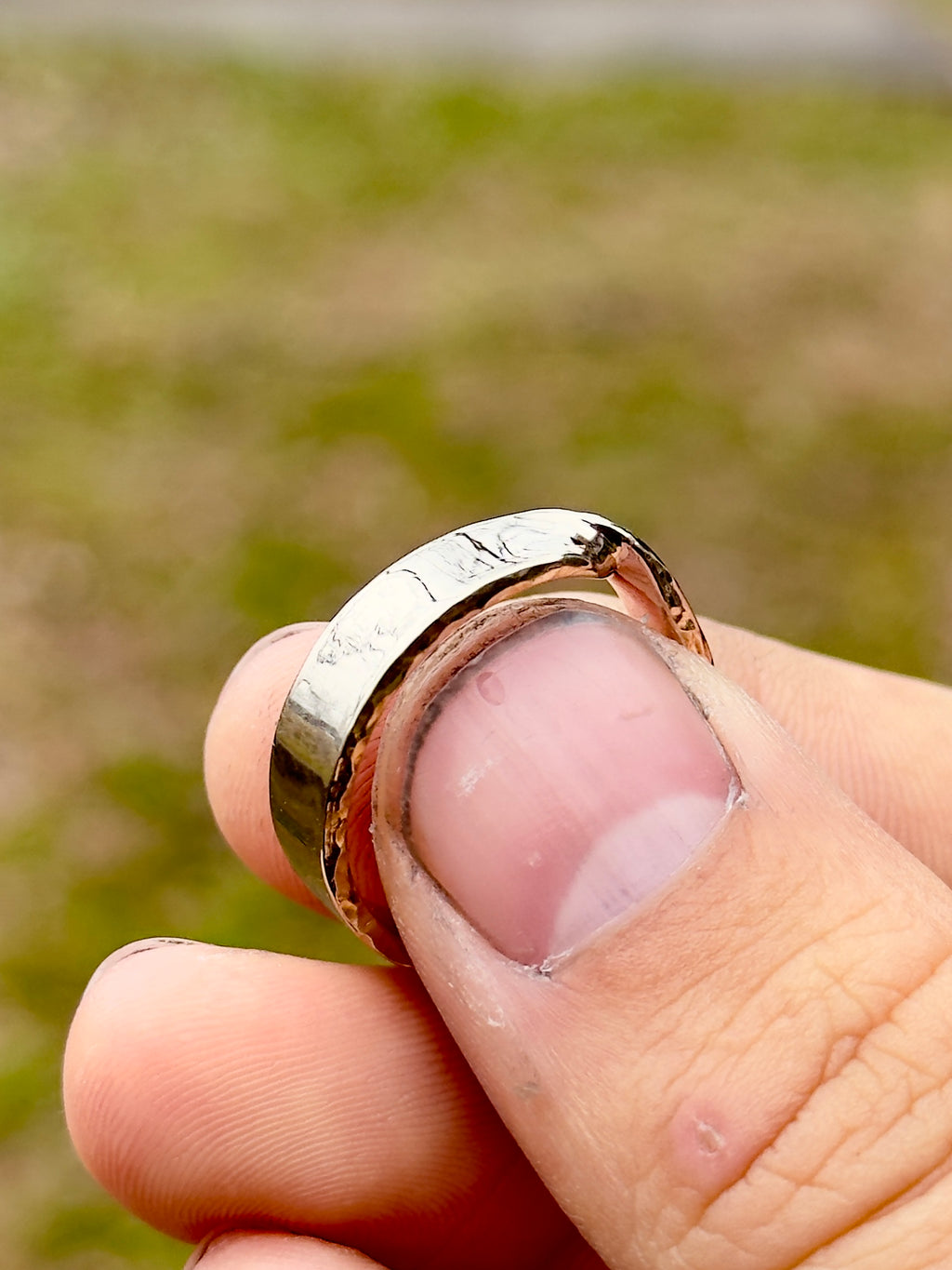 Mobius Ring Gold